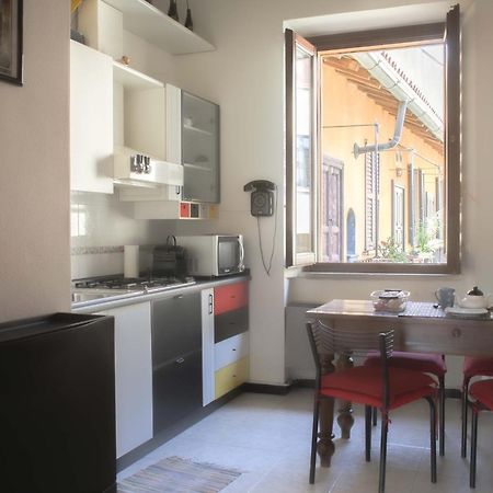 Bnbutler - Navigli Apartment - Vicolo Lavandai Milan Bagian luar foto
